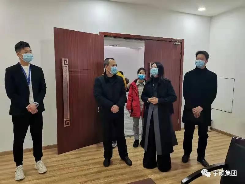 翠屏区政府副区长肖建新莅临宇硕九游app官方端入口调研指导工作
